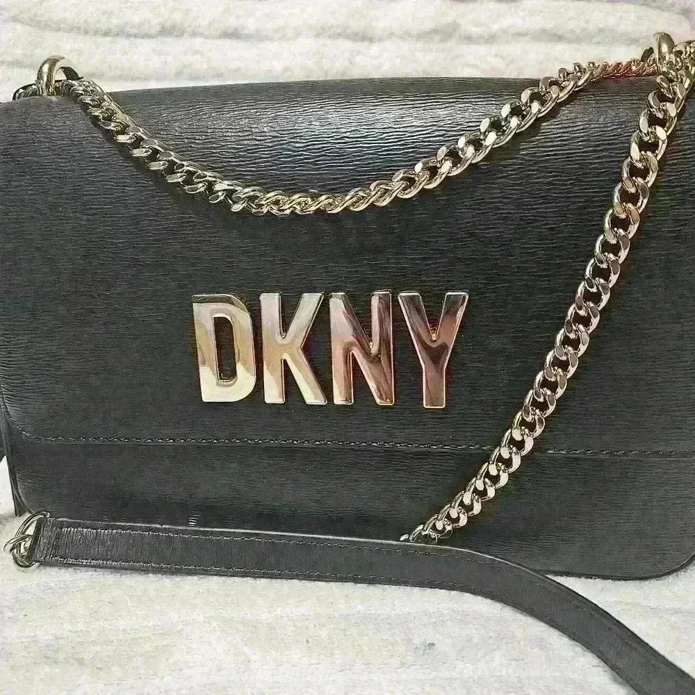 NWT DKNY crossbody women's bag - Picture 2 of 7